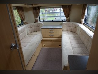 /photos/8293/119f72ca-4f15-0d40-9e3e-6404dd6d7bca_i320x240.jpg